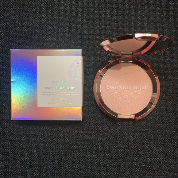 becca liquid and light highlight kit